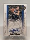 2000 Press Pass Signature Edition Autographs Jake Voskuhl UCONN Huskies