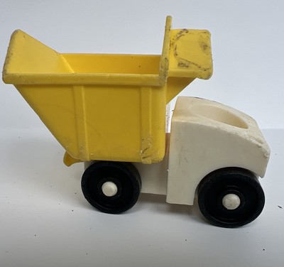 Vintage Fisher Price Little People LIFT AND LOAD DEPOT VEHICLE Dumptruck Yellow