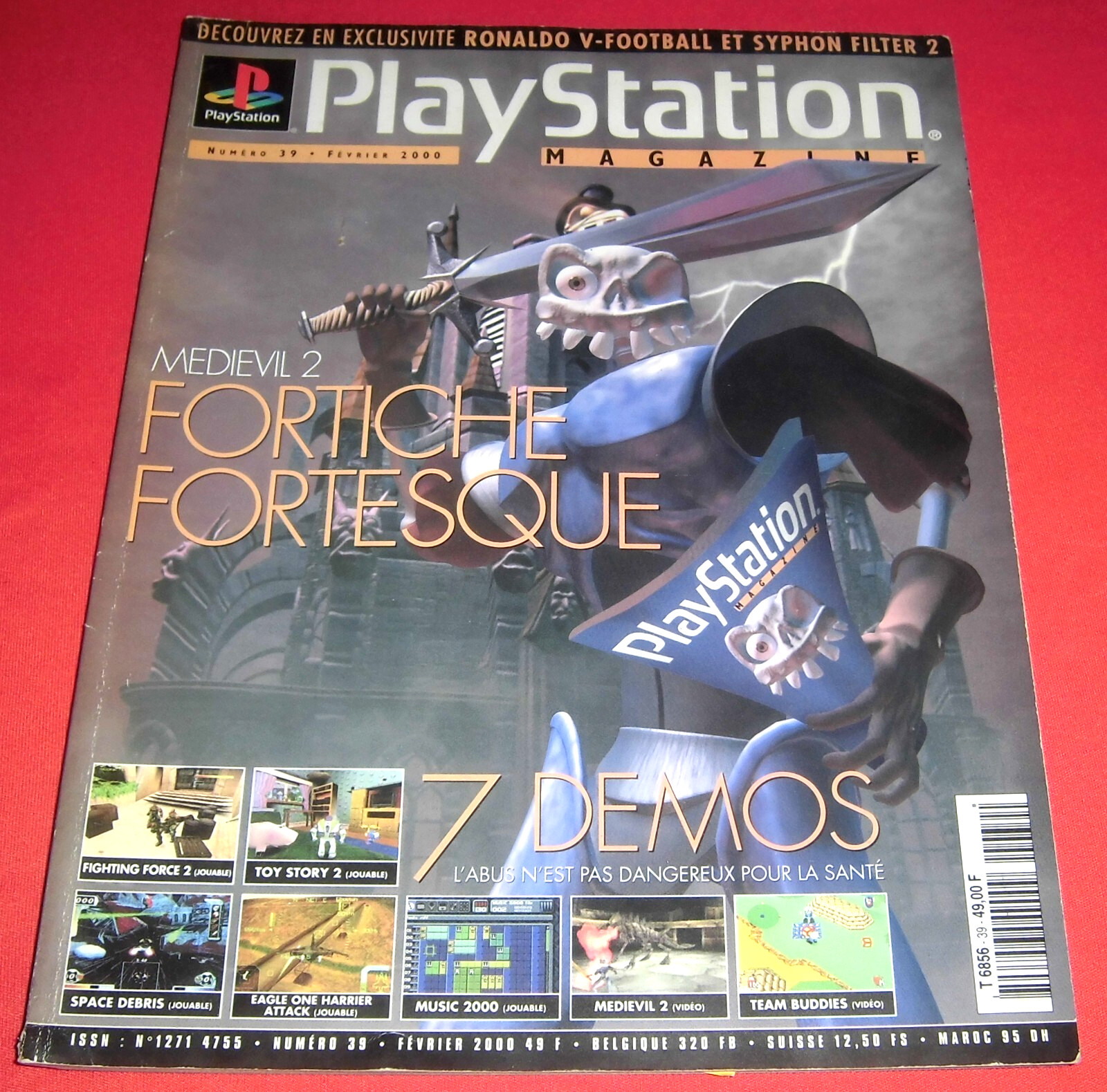 Playstation Magazine [n°39 Fév 00] PS1 Medievil 2 Resident Evil 3 Nemesis *JRF
