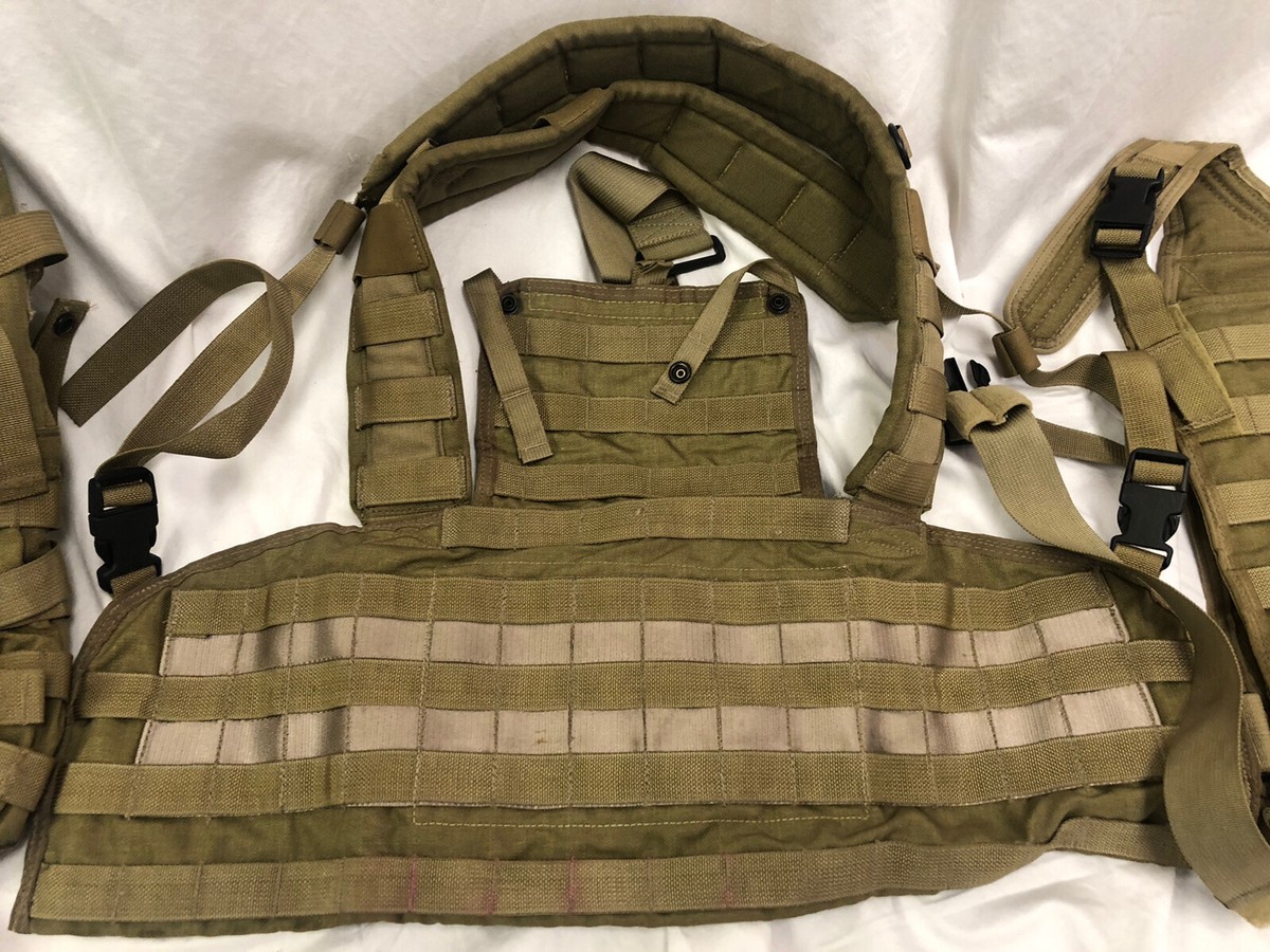 実物未使用 Eagle シングル フラグ グレネードポーチ AOR1 M67 16031632 レア!! SEAL放出品 EAGLE社製 MOLLE M67 フラッグ