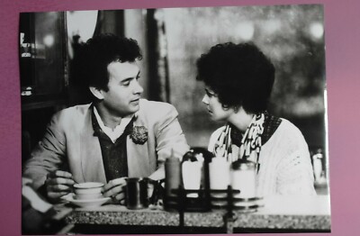 X246 Pressefoto Sally Field / Tom Hanks / John Goodman - PUNCHLINE 1988 #5