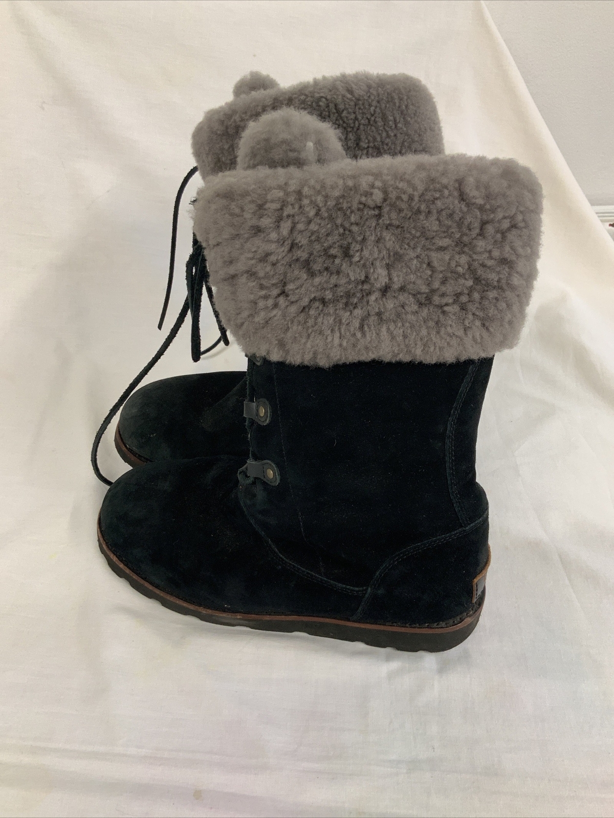 UGG Montclair Black  Leather Suede Women’s Size 5.5 RRP £235, Good Condition image 2