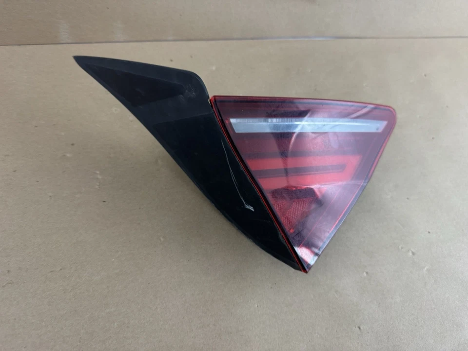 Luz trasera LED 4g8945093k fabricante de equipos originales Audi A7 S7 RS7 2016-2018 Foto 4 de 4