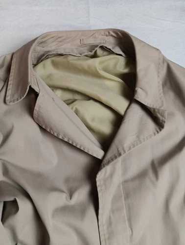 VTG Raleigh's Washington Mens Beige Trench Coat Size 44R Tan Overcoat image 6