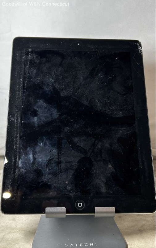 Apple iPad 2nd Gen A1395 16GB Silver WiFi Cracked Screen FOR PARTS