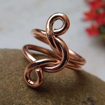 Solid Pure Copper Minimalist Healing Ring, Handmade, Unisex, Spiral Ring