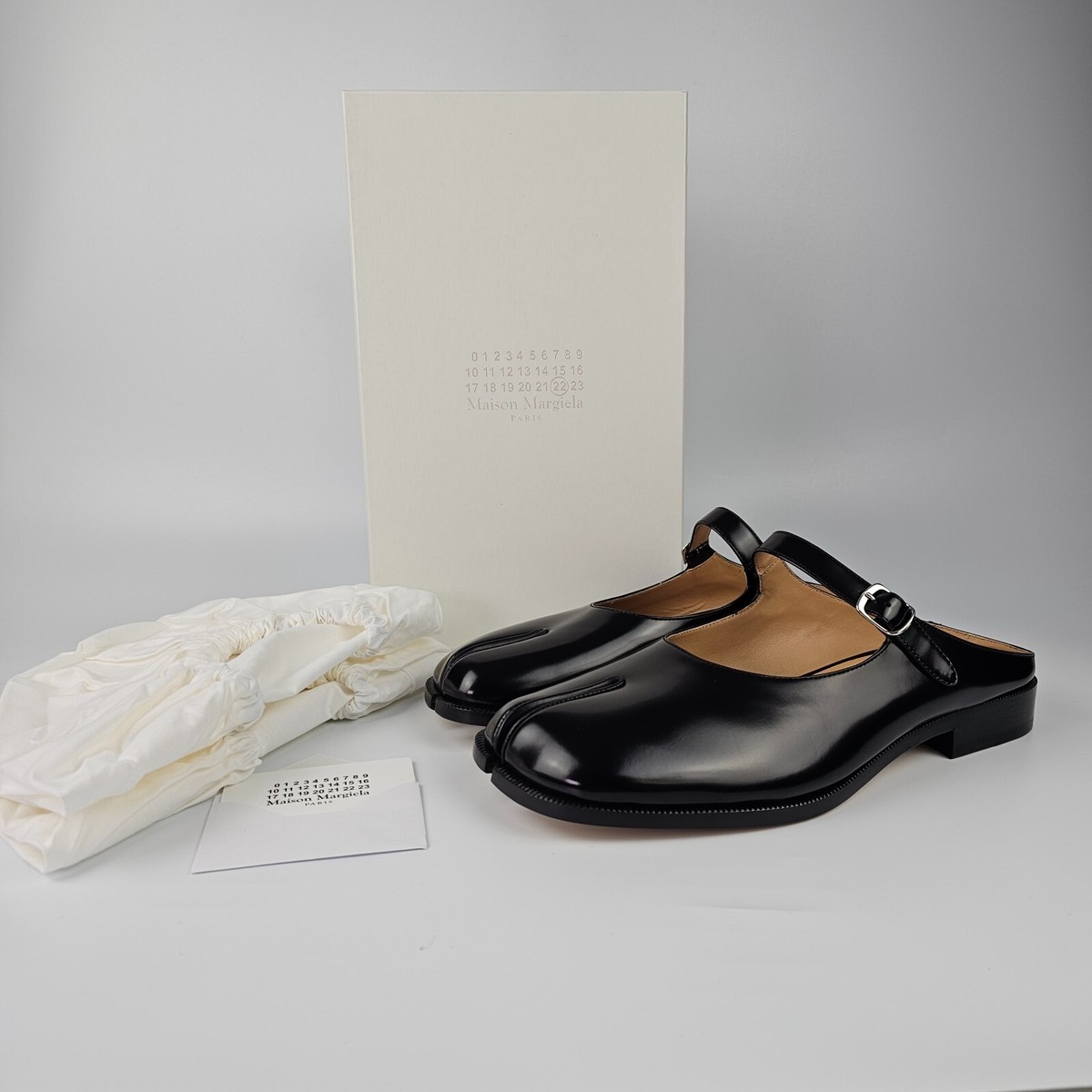 MAISON MARGIELA Tabi City Mary-Jane $1150 Black Leather Loafers