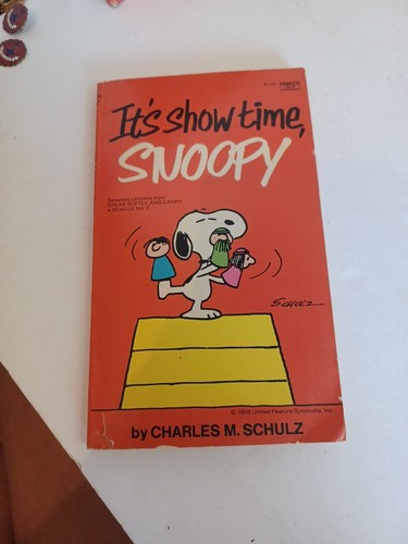 Lot of 5 Vintage Snoopy Charlie Brown Peanut books - Red Baron Christmas 4 Cards - Picture 6 of 22
