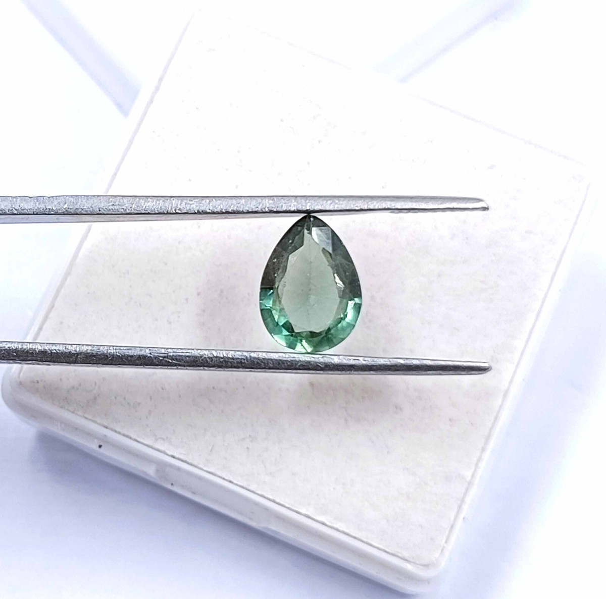 Green Alexandrite 3-5 Ct Pear Shape EGL Certified Russia Loose