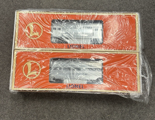 Lionel 6-39182 O Gauge Western Pacific Aluminum Passenger Car 2 Pack - New / Old - 第 1/3 張圖片