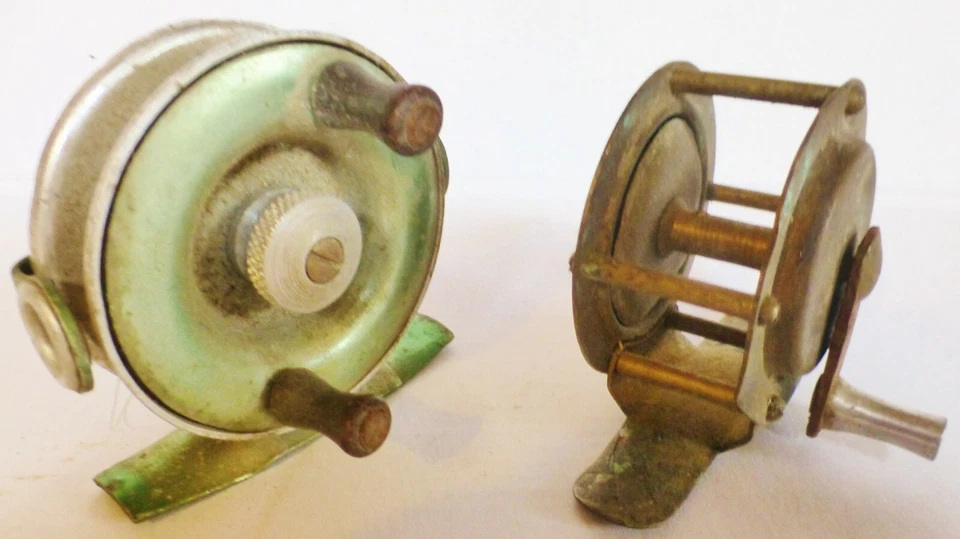 2 Anciens MOULINETS PÊCHE à la MOUCHE Truite Saumon Diam 50 & 55mm - Photo 3/4