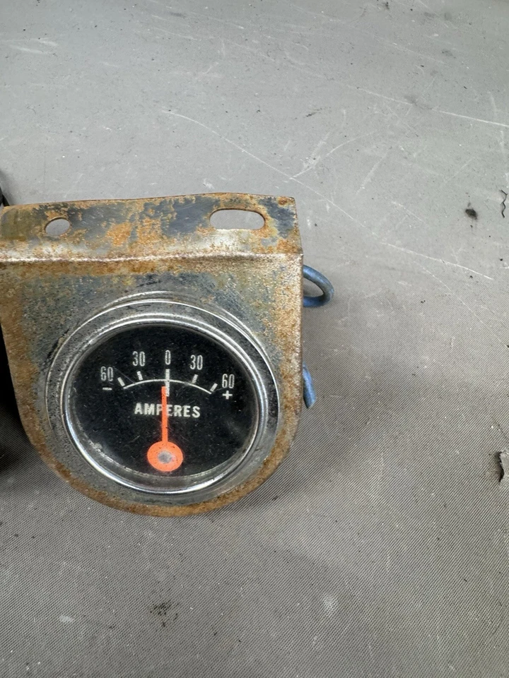 Винтажный датчик давления масла Amp Volt Altn для дрэг-рейсинга крысы хот-рода Ford Chevy - Изображение 3 из 4