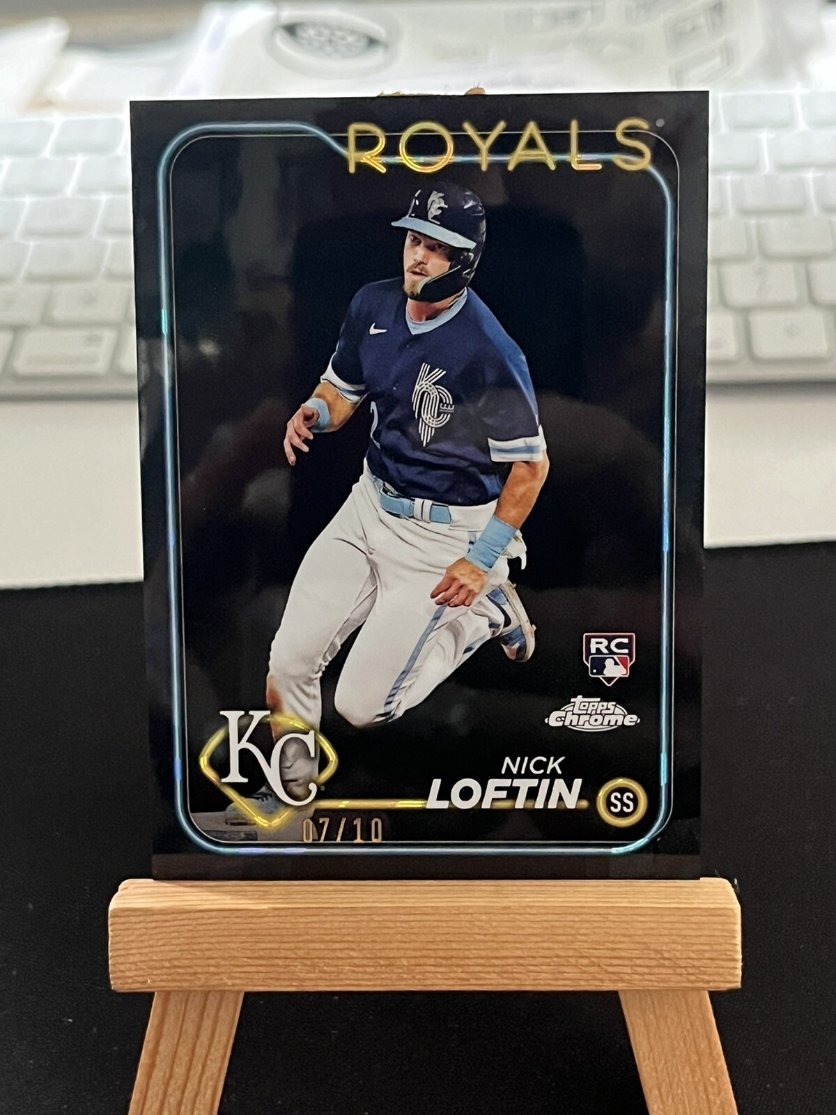 2024 TOPPS CHROME SAPPHIRE NICK LOFTIN ROOKIE RC /10 BLACK #506 KC ROYALS!