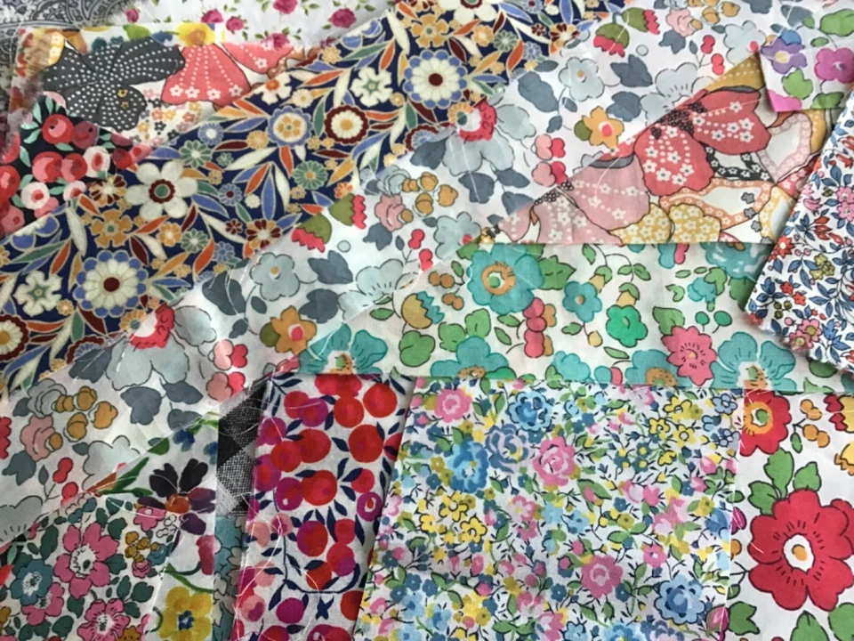 Liberty Tana Lawn Small Scrap Bag - Image 2 of 4