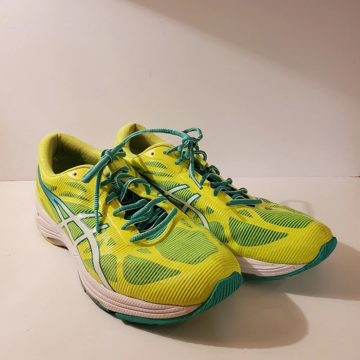 Asics Gel DS Trainer 20 Running Athletic Shoes Yellow T578N Women s Size 10 VGUC