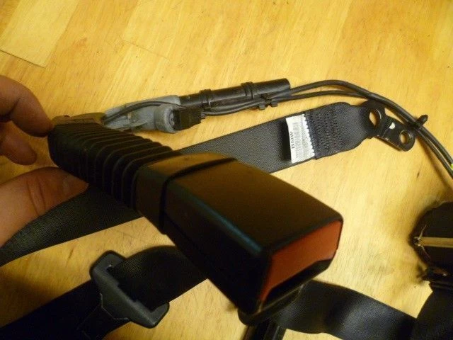 BMW X5 2000-2006 pasajero cinturón de seguridad tensor y cinturón de seguridad juego completo/OEM Foto 4 de 4