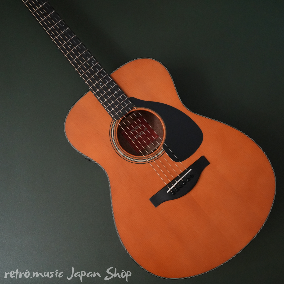 Yamaha FSX3 Red Label Acoustic-Electric Guitar All-Solid Mahogany