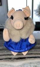 RARE PERSONALITY PIG LADY MADAM by RUSS BERRIE CO 7286