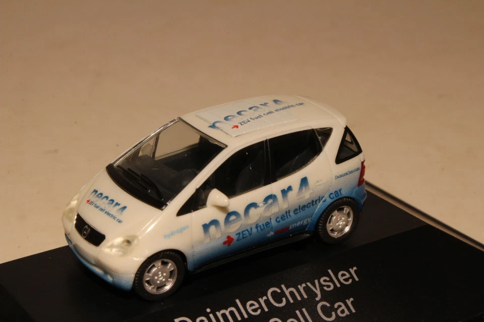 Herpa 1: 87 比例戴姆勒克莱斯勒燃料电池汽车,NECAR 4 — 第 4/4 张图片
