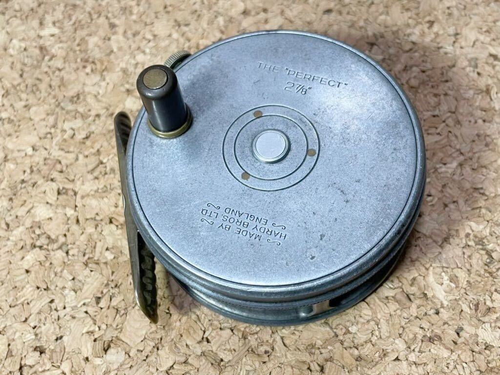 Rare Vintage Hardy Perfect 2-7/8 Straight Logo Around 1950 Rare Vintage Hardy Perfect 2-7/8 Straight Logo Around 1950