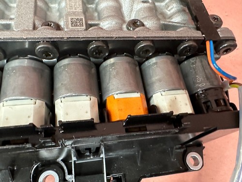 BMW F22 M235i F12 F01 F20 F13 Automatic Transmission Valve Body Mechatronic 68K - Picture 11 of 12