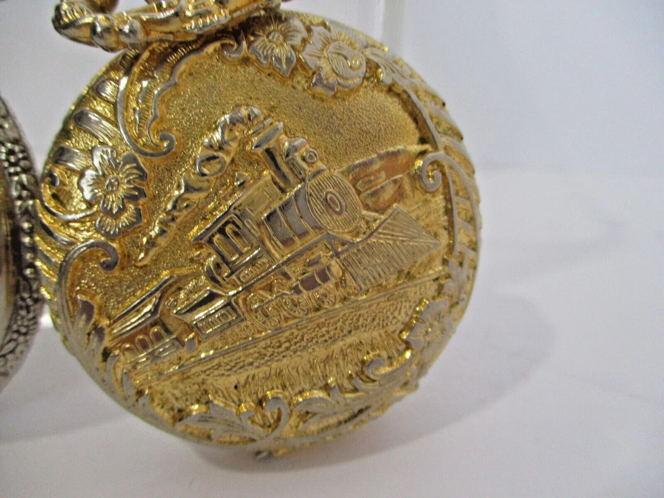 Reloj Bolsillo Dakota Tono Dorado Japón Sin Cadena, Tiene Cubierta Foto 4 de 4