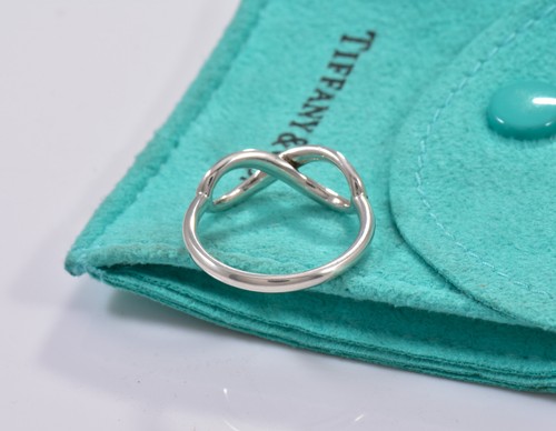 Size 6 Tiffany & Co Silver Infinity Ring Pouch Open Signet Narrow Band Eternity - Picture 4 of 5