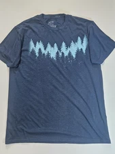 Apt. 9 Mens T-shirt Large Blue Green Forrest Outdoor Hiking Theme Graphic Tee