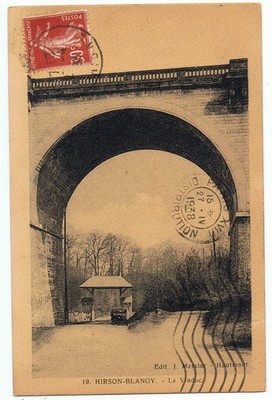 FR02 HIRSON Blangy Viadukt Auto
