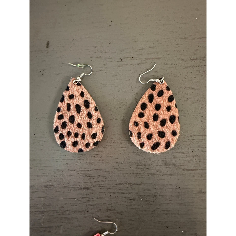 brown  Leather Woven Teardrop Dangle Earrings 3 Inch Boho Lightweight - Image 1 of 1