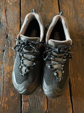 NWOT RARE Women  s Keen Wasatch Crest WP Legion Blue/Black Size 10.5 See Descrip