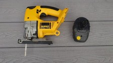 DeWalt DW933 18V Cordless Jigsaw + 2.0Ah Battery