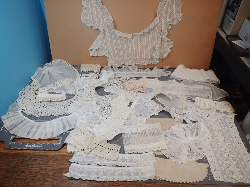 Lot of Lace Collars Cuffs Salvaged New Old Stock Repair Repurpose