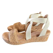 Easy Spirit  Lorena Casual Strappy Comfort  Wedge Sandals Neutral NEW Size 9.5