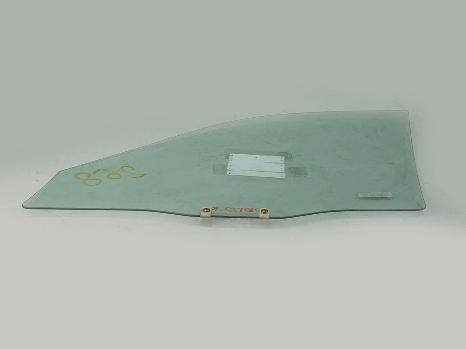 1994 - 1997 Mitsubishi Galant Window Glass Door Front Right Rh Passenger Oem Foto 3 de 4