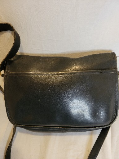 Vintage Coach Black Leather Large City Bag Legacy Crossbody Vintage Coach Black Leather Large City Bag Legacy Crossbody