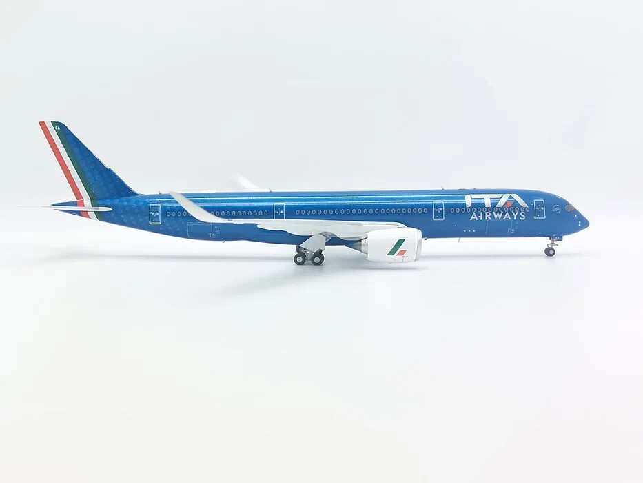 【新品】ITA Airways Airbus A350-900 1/200 模型 S872d657f26fc4e46963a3f9f96df8