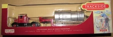 LLEDO COLLECTIBLES DAYS GONE TRACKSIDE SCAMMELL TRACTOR + LOW LOADER DG112000