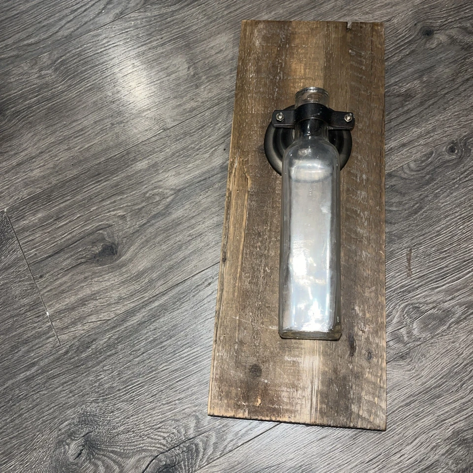 PAIR OF Rustic Wall Hanging VASE- Wood Board, Glass Bottle & Metal Clamp 15”x6” - Image 2 of 4