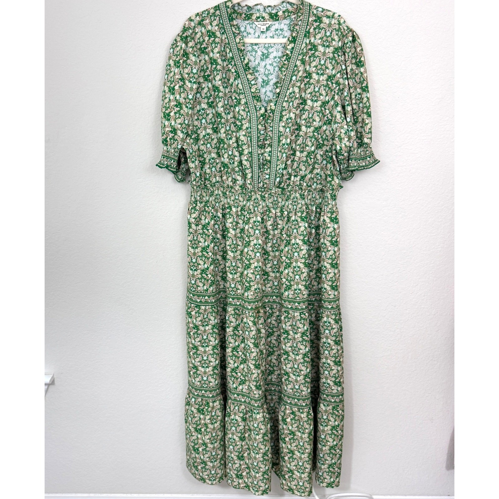 Max Studio Womens Maxi Dress Size 3X Tiered Flowy Floral Cottagecore Green