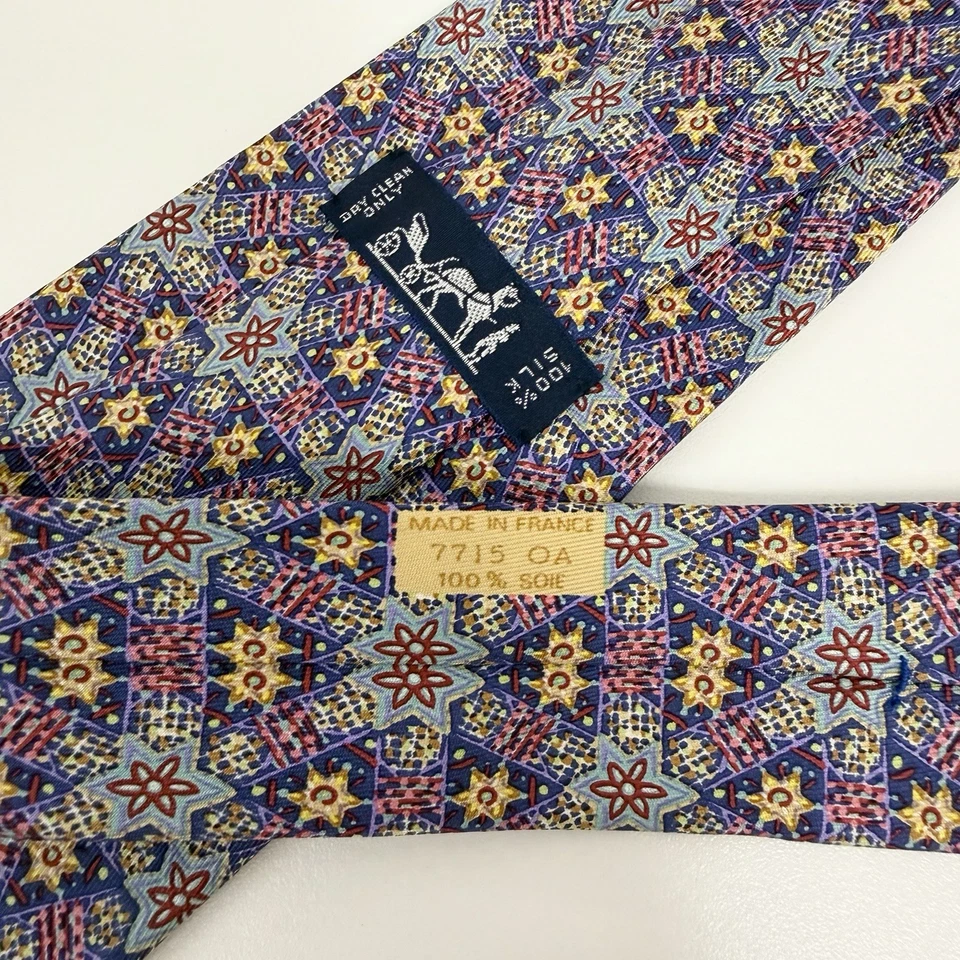 Gravata Hermes masculina Starburst floral multicolorida seda 7715 OA 3,5" (W) x 56" (L) excelente estado usado - Imagem 3 de 4