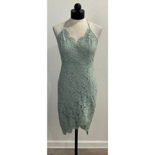 Lulus Flirting with Desire Mint Green Lace Bodycon Mini Dress Size Medium V-Neck