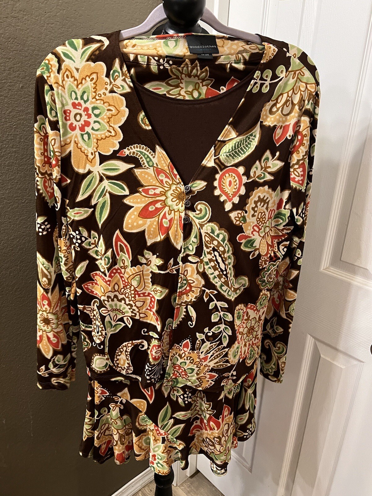 Good Clothes Classics Medium Blouse Small Skirt U… - image 4