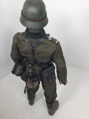 1/6 DRAGON GERMAN WEHRMACHT 6TH ARMY MP-40 P-38 MAP STALINGRAD