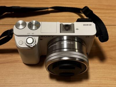 Sony Alpha a6000 Mirrorless Camera Color White 16-50mm Power Zoom