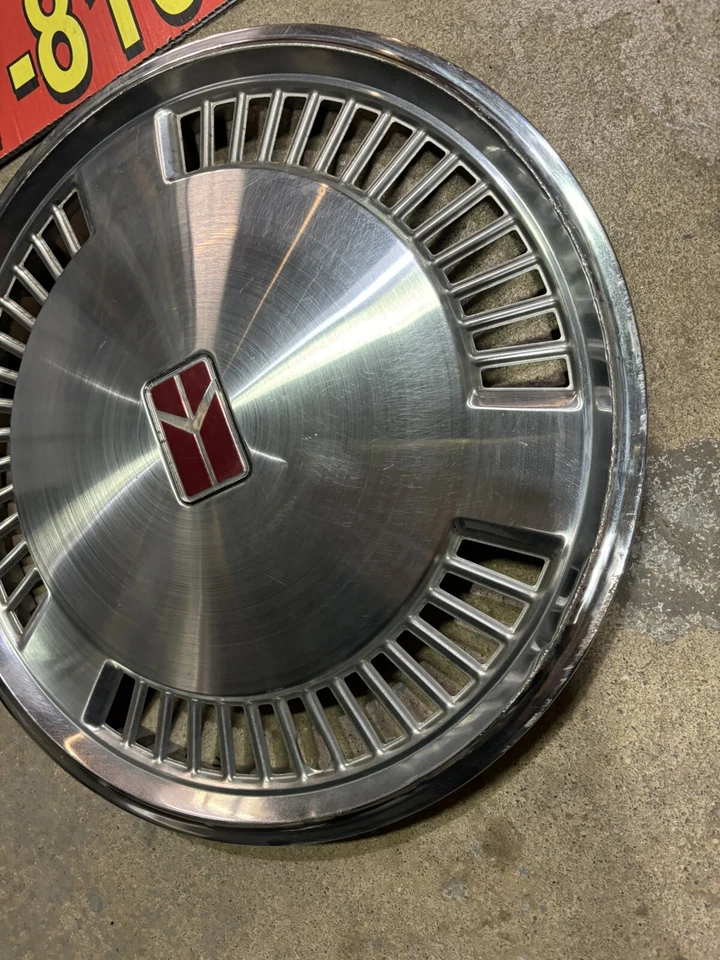 1990-Oldsmobile Calais AchievaFwd 14” Used Hubcap 1 Oem Rare P/N 22576076 4112 - Image 4 of 4