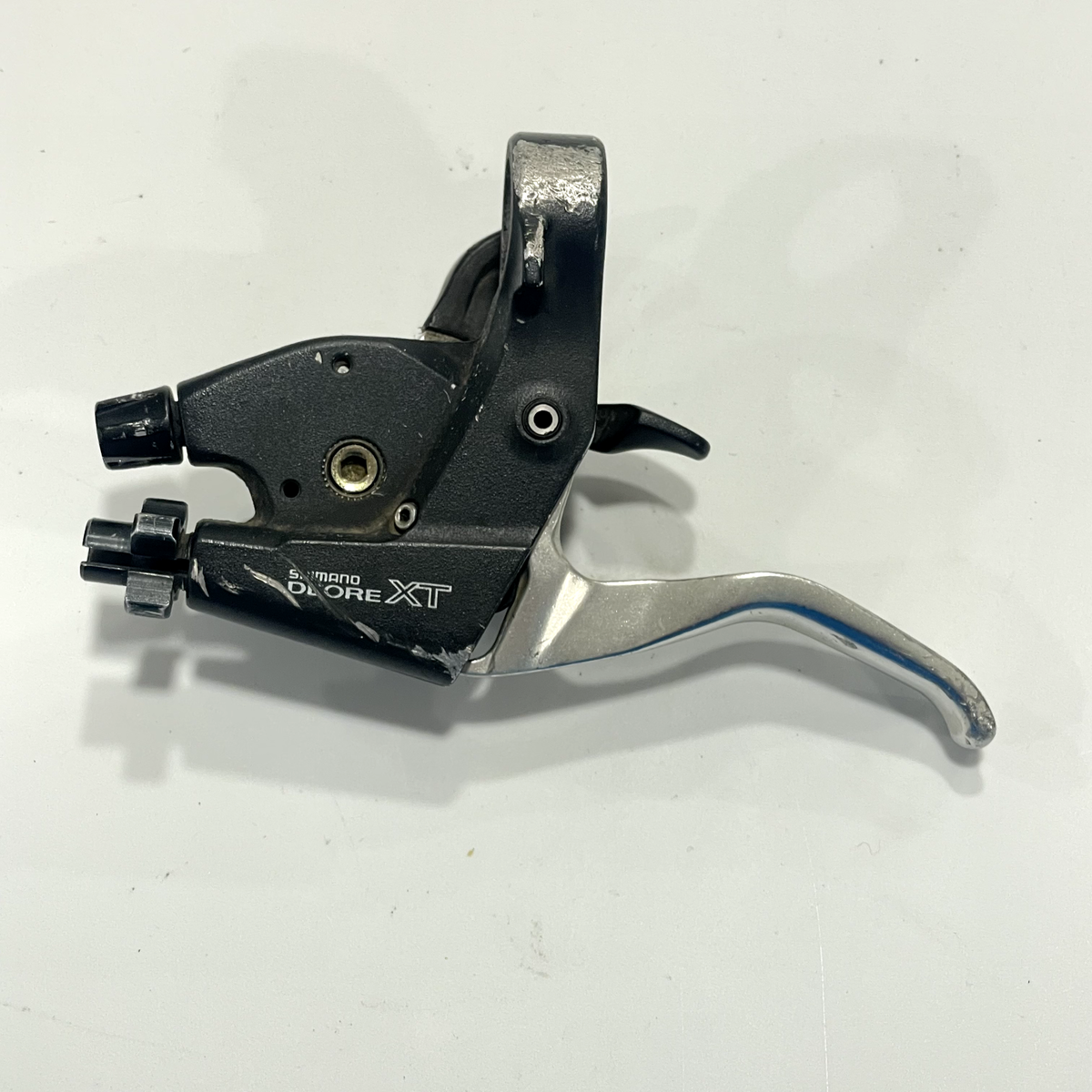 Shimano Deore XT M739 8 Speed Shifter Brake Lever Combo Shimano Deore XT M739 8 Speed Shifter Brake Lever Combo