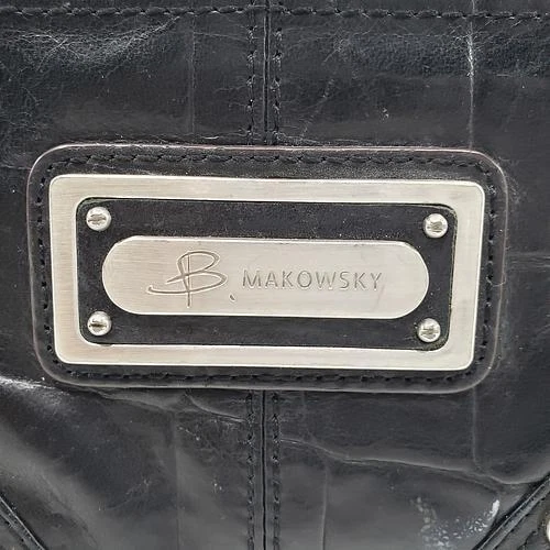 Cartera de cuero B Makowsky con cremallera alrededor negra plateada con interior de leopardo 8 pulgadas X 4,5 pulgadas Foto 3 de 4