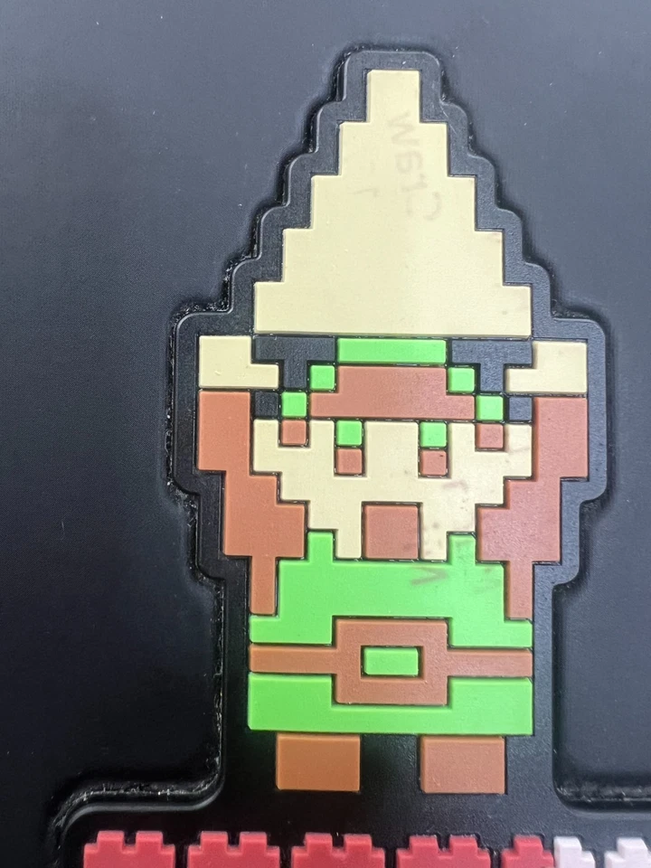The Legend of Zelda 8 Bit Pixel Link - Hori Carrying Case Nintendo 3DS XL - Image 3 of 4