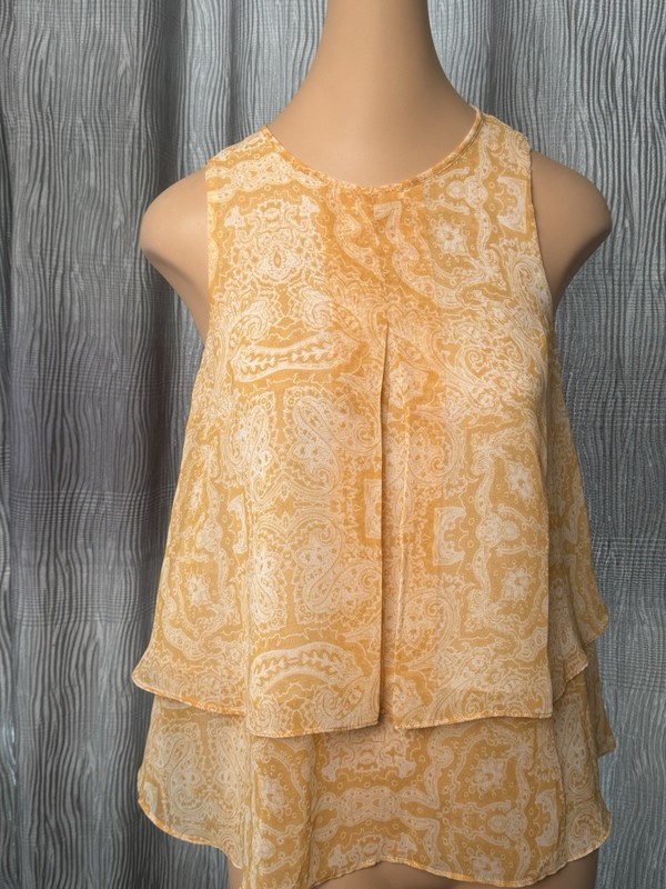 BCBGeneration Yellow Paisley Layered Sleeveless Blouse Size XXS 